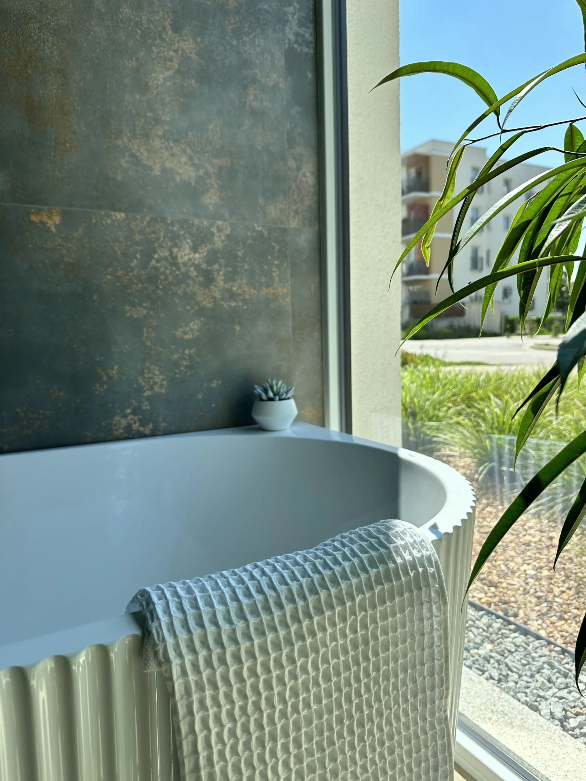 minimalistyczna łazienka